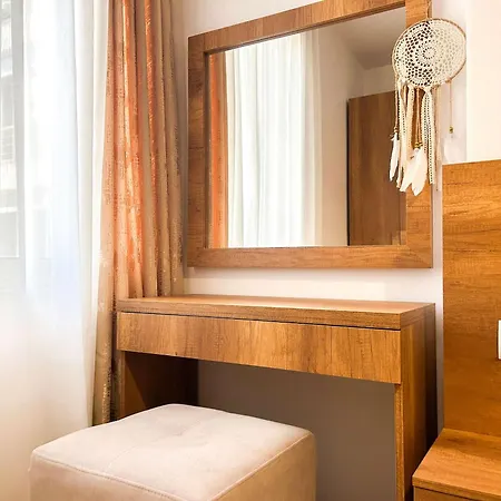 Seaside Haven Lejlighed
